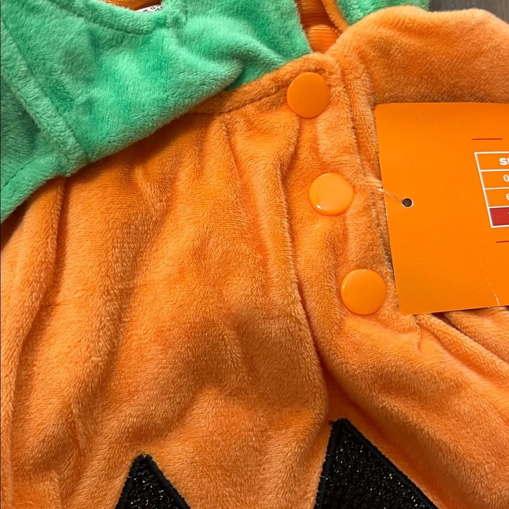Pumpkin Halloween Costume for Kids 12-18 mths Halloween costume pumpkin nwt